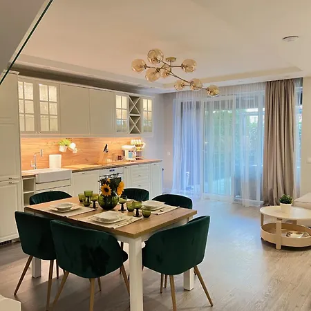 Amaya Apartment